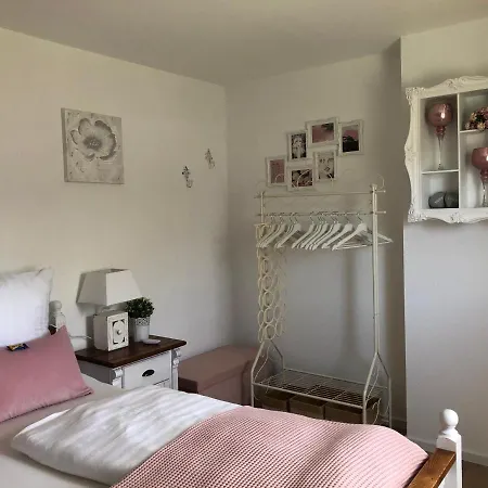 Lili's Auf Der Halbinsel Scheid *